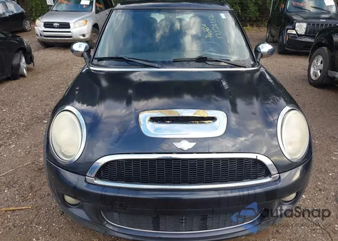 2009 Mini Cooper S Clubman from USA, damaged, VIN WMWMM33579TP73460